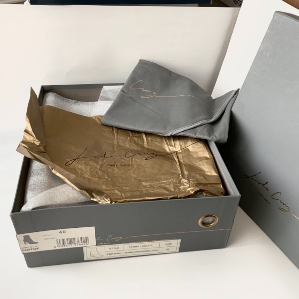 Lola Cruz Yuma 1 Ankle Bootie Fashion Leather Boots Snake Heel Burgundy Pumps - Picture 6 of 9